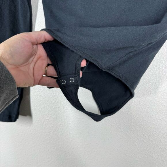 Abercrombie & Fitch Sweetheart Neckline Black Bodysuit Long Sleeve Size Small - Picture 3 of 5